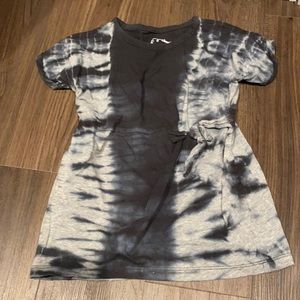 Adorable art class tie dye knot dress